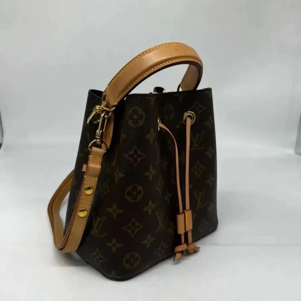 Louis Vuitton Women Pre-Loved Bag Very Good Condition